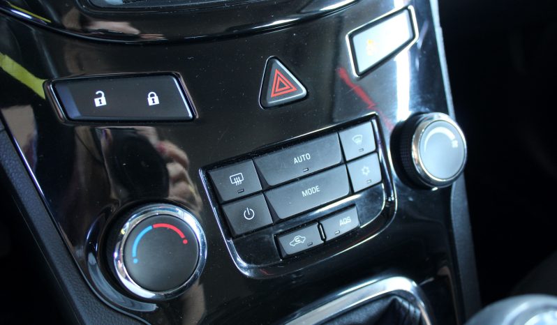 Chevrolet Orlando completo