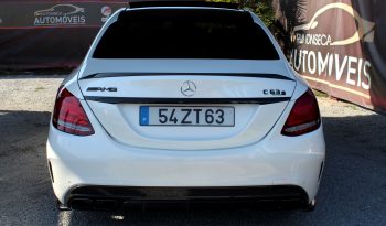 Mercedes C63 AMG completo