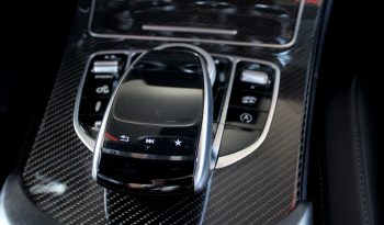 Mercedes C63 AMG completo