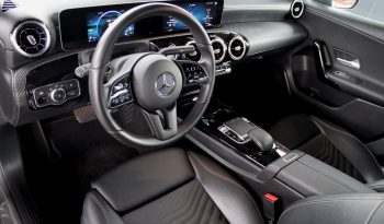 Mercedes A 250e completo