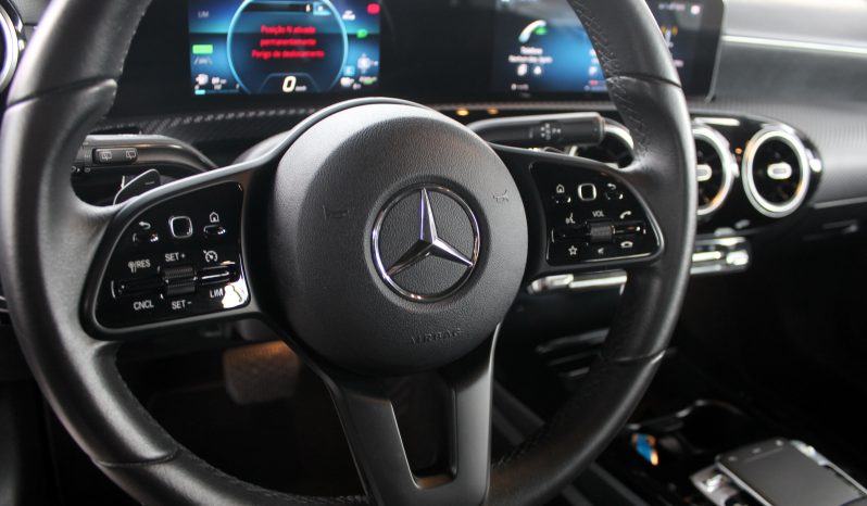 Mercedes A 250e completo