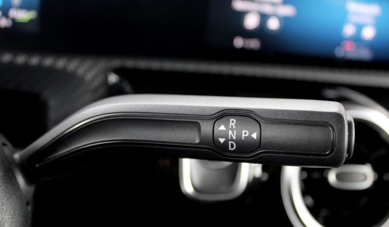 Mercedes A 250e completo