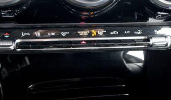 Mercedes A 250e completo