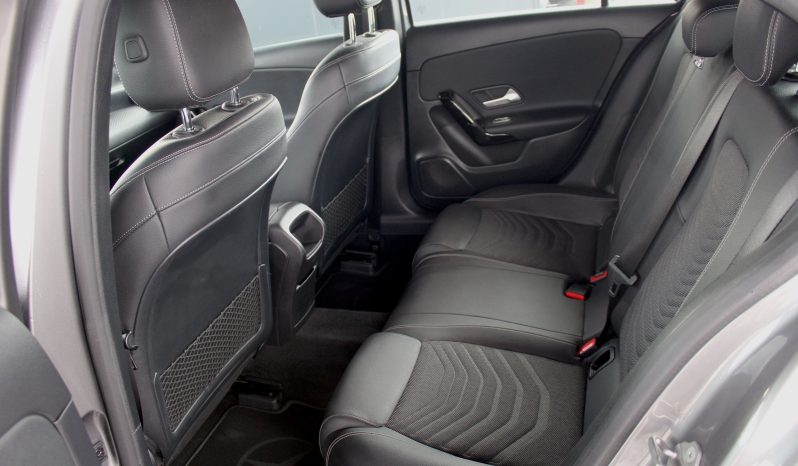 Mercedes A 250e completo