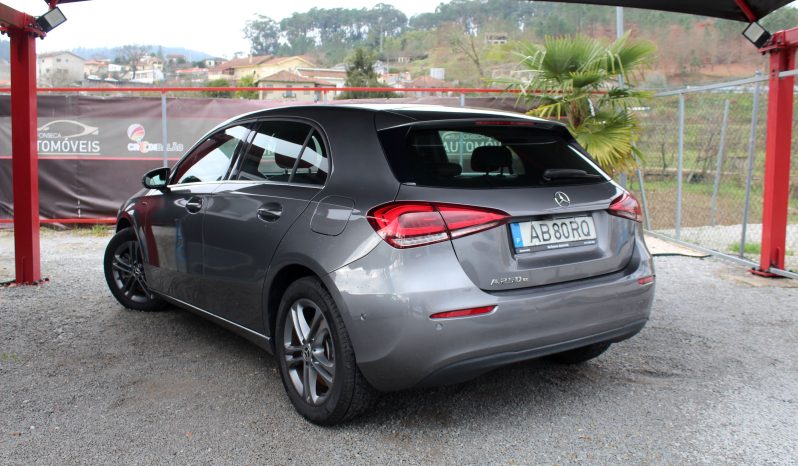 Mercedes A 250e completo