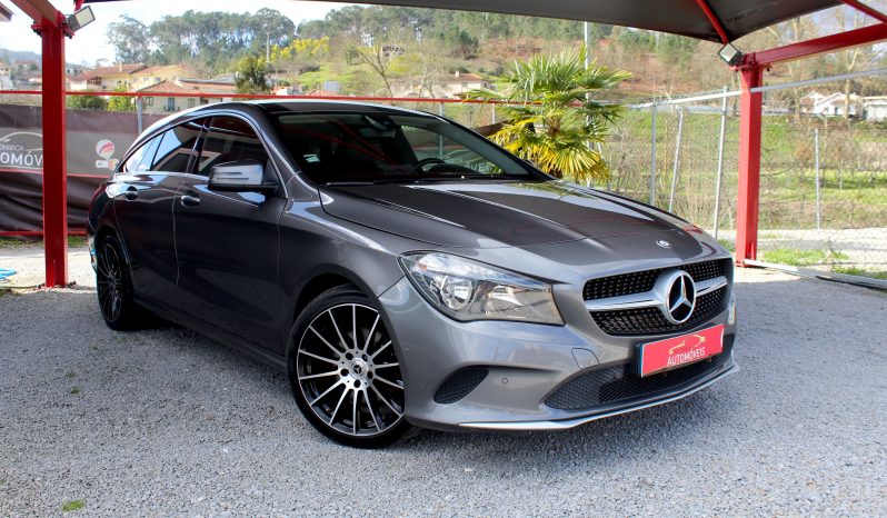 Mercedes CLA 180 completo