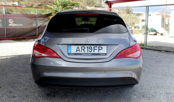 Mercedes CLA 180 completo