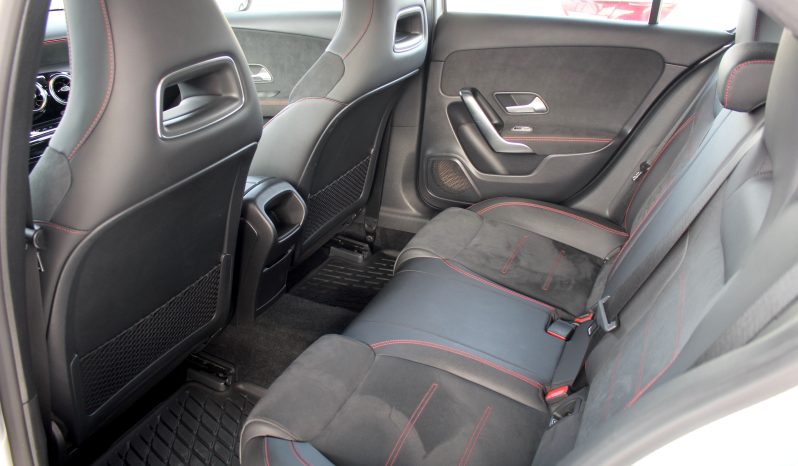 Mercedes A 160 AMG completo