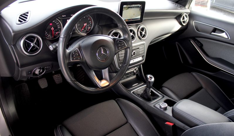 Mercedes A 160 completo