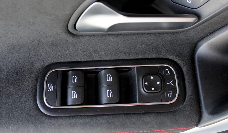 Mercedes A180 completo