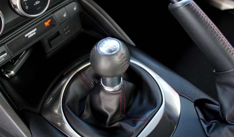 Mazda MX-5 completo