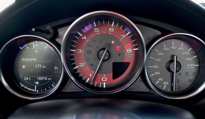 Mazda MX-5 completo
