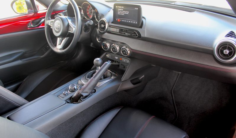 Mazda MX-5 completo