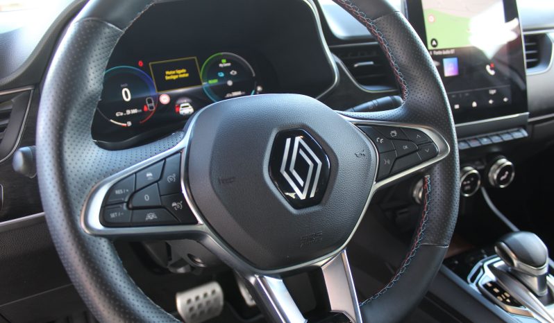 Renault Arkana E-Tech completo
