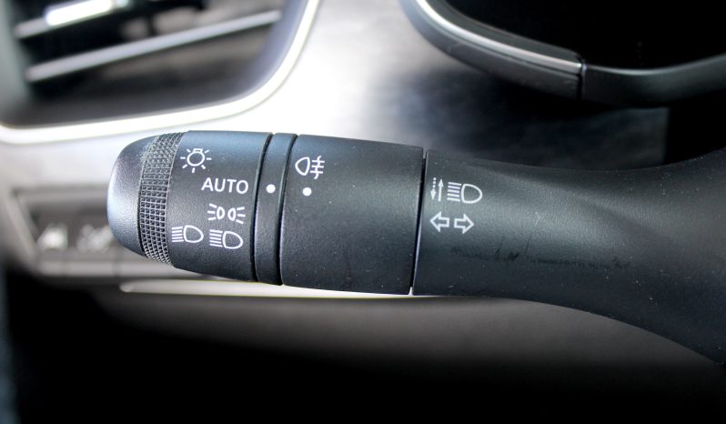 Renault Arkana E-Tech completo