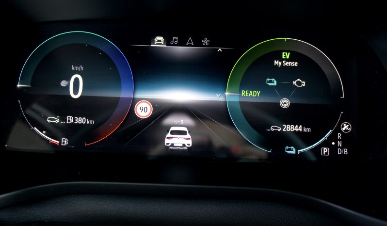 Renault Arkana E-Tech completo