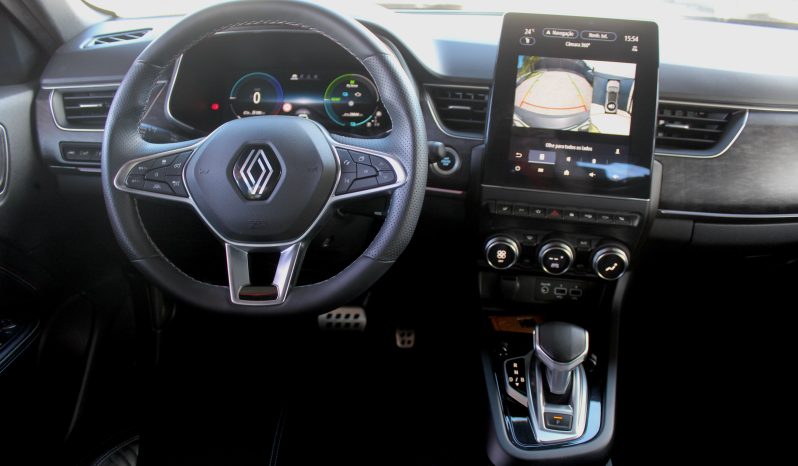 Renault Arkana E-Tech completo
