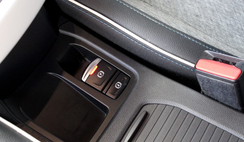 Renault Clio E-Tech Hibrid completo