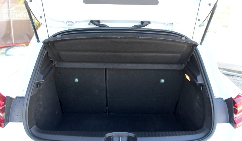 Renault Clio E-Tech Hibrid completo
