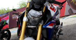 BMW F 900 R