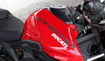 Ducati Monster completo