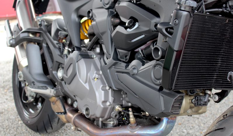Ducati Monster completo