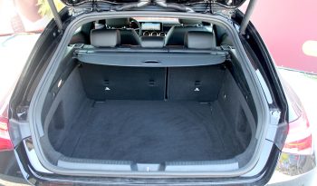Mercedes CLA 180 completo