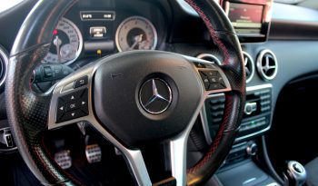 Mercedes A 180 AMG Line completo