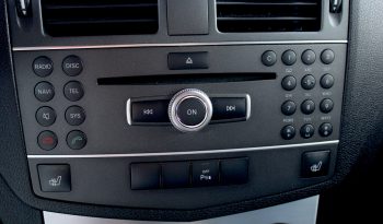 Mercedes C 220 completo