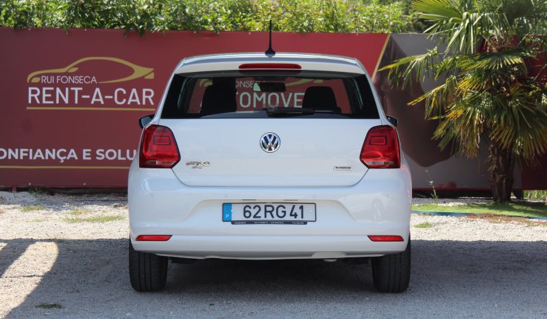 VW Polo completo