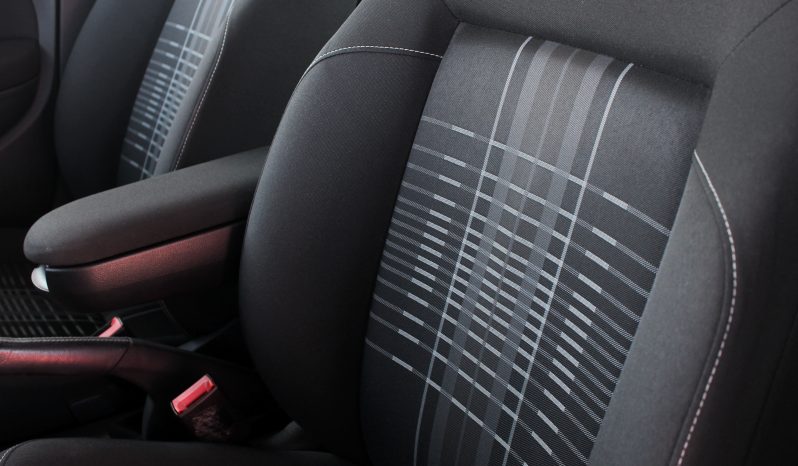 VW Polo completo
