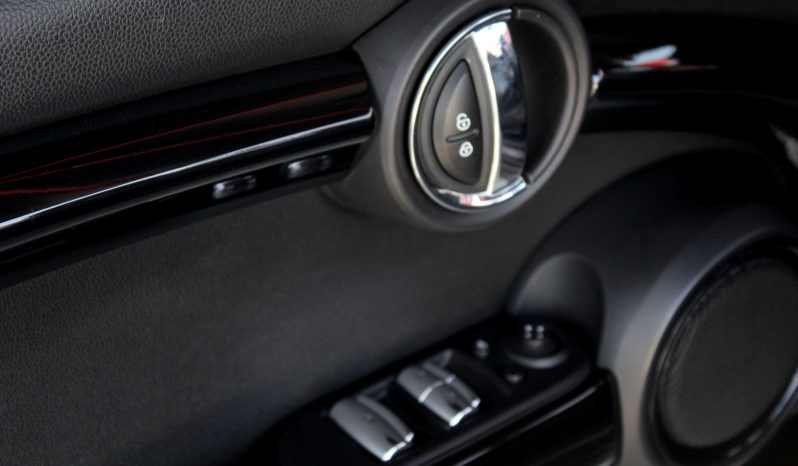 Mini Cooper D Cabrio completo