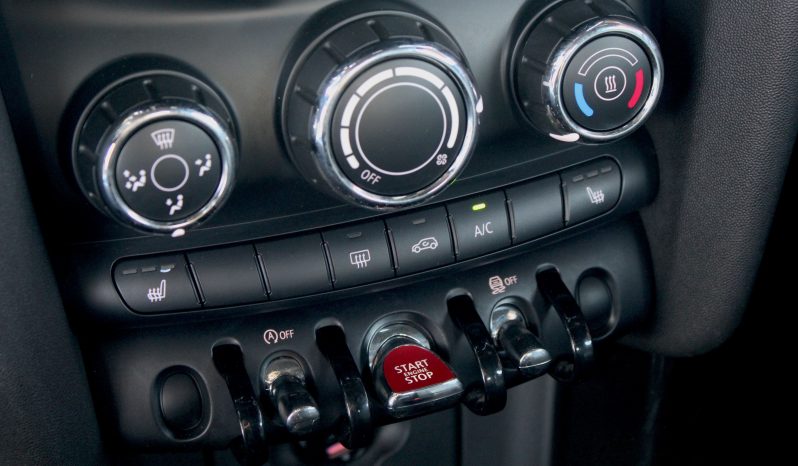Mini Cooper D Cabrio completo