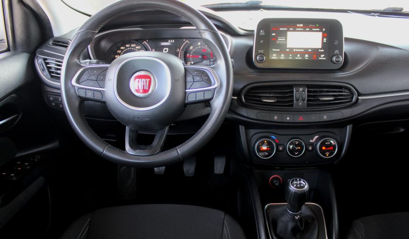 Fiat Tipo completo