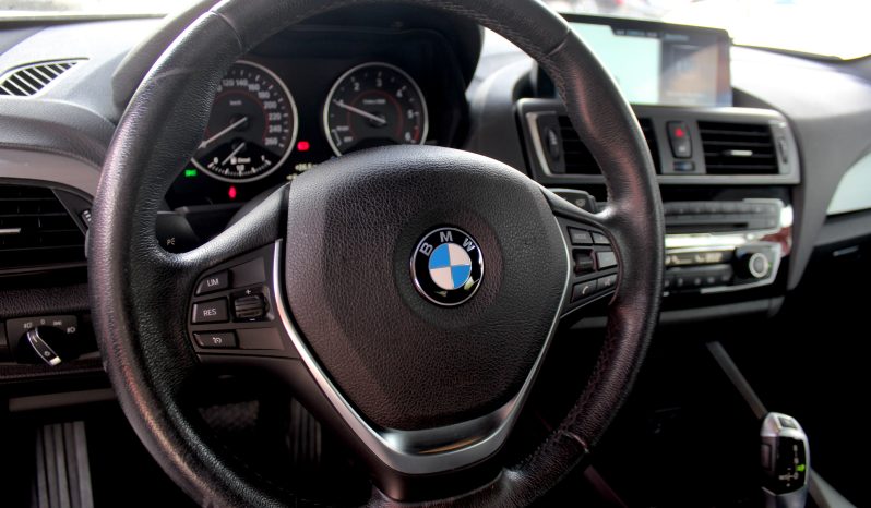 BMW 116 Auto Sport completo