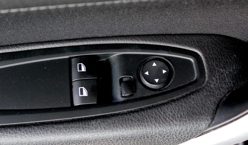 BMW 116 Auto Sport completo