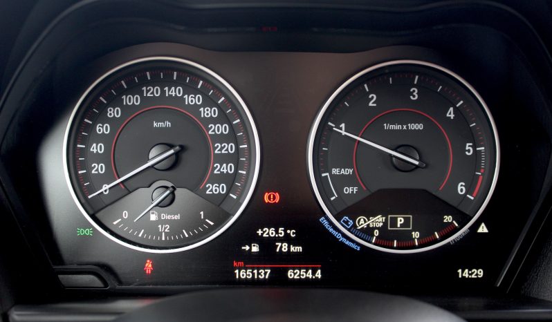 BMW 116 Auto Sport completo