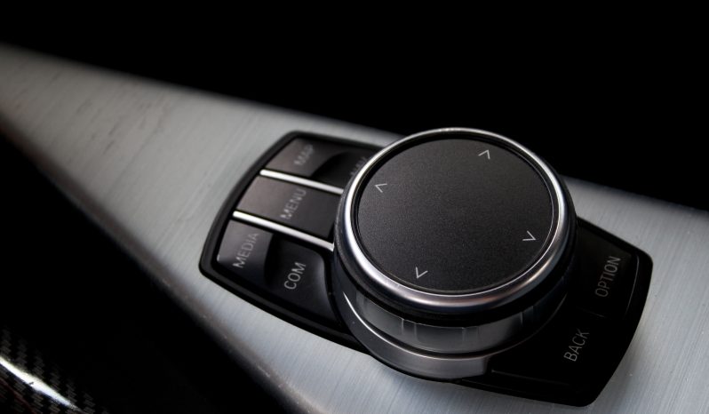 BMW 116 Auto Sport completo
