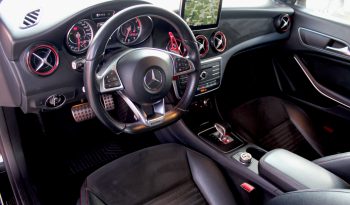 Mercedes CLA 45 AMG completo