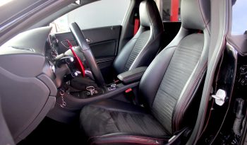 Mercedes CLA 45 AMG completo