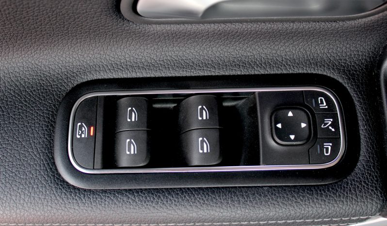 Mercedes A 35 AMG completo