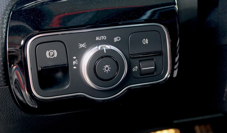 Mercedes A 35 AMG completo
