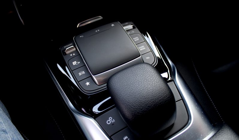 Mercedes A 35 AMG completo