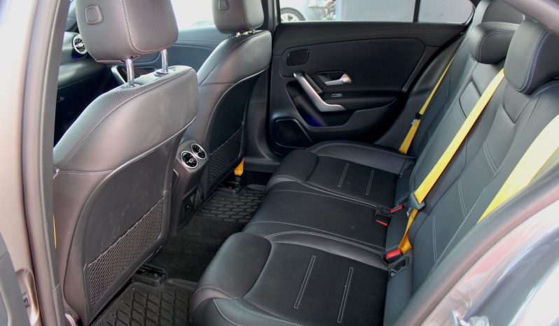 Mercedes A 35 AMG completo