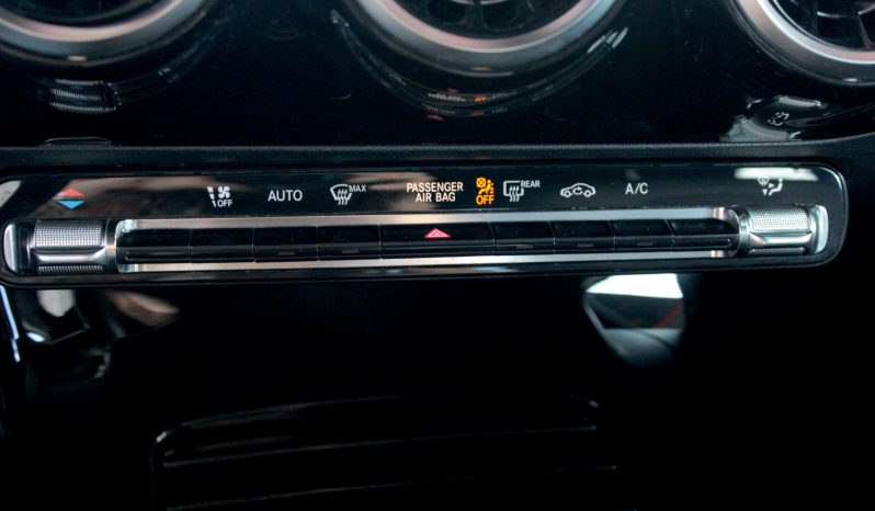 Mercedes A 180 completo
