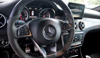Mercedes CLA 180 completo