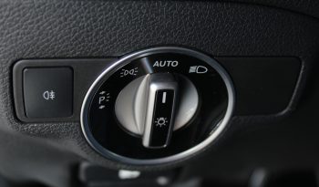 Mercedes CLA 180 completo