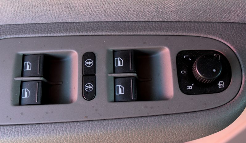 Seat Alhambra completo