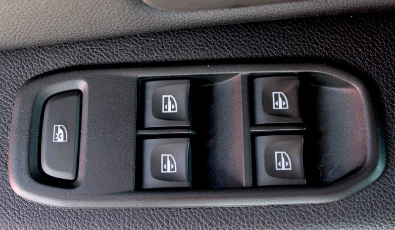 Dacia Duster completo